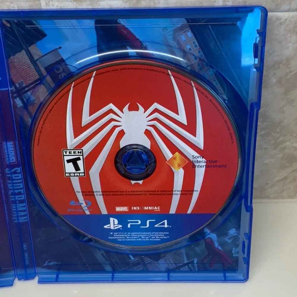 Marvel Spider-Man PS4 Game Sony PlayStation Like New